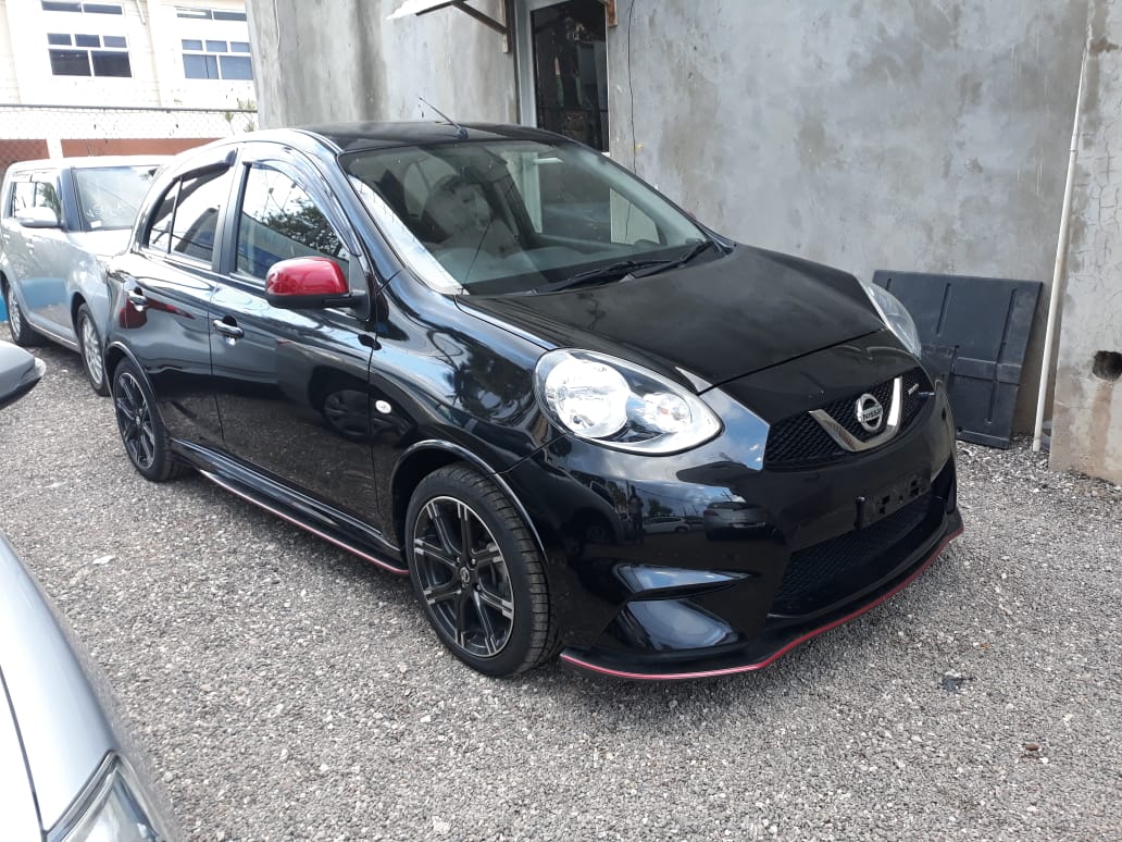 Nissan march nismo s