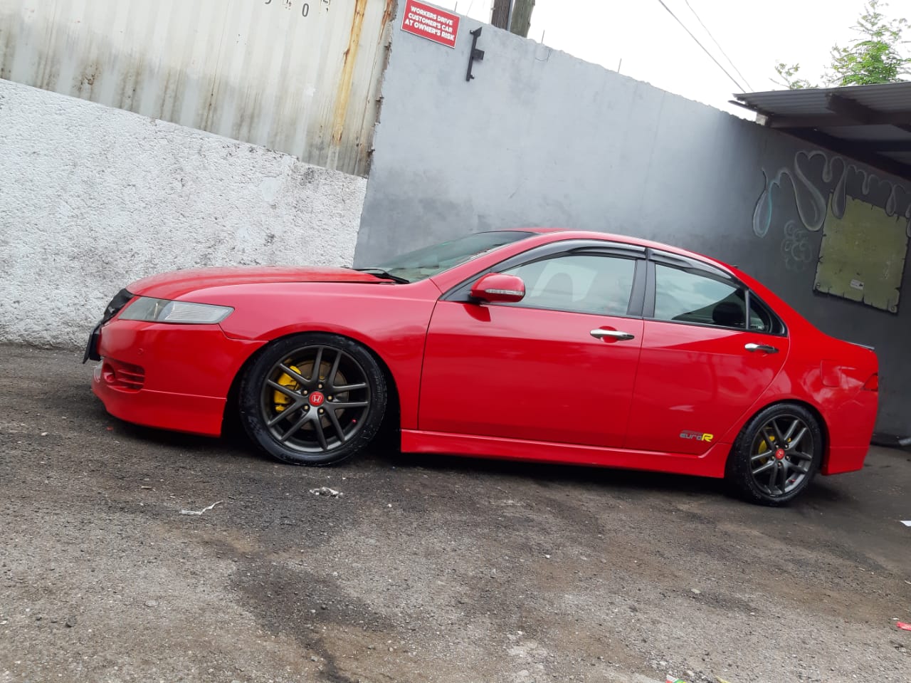 2004 Honda Accord Euro R | Khaleel's Motorsports