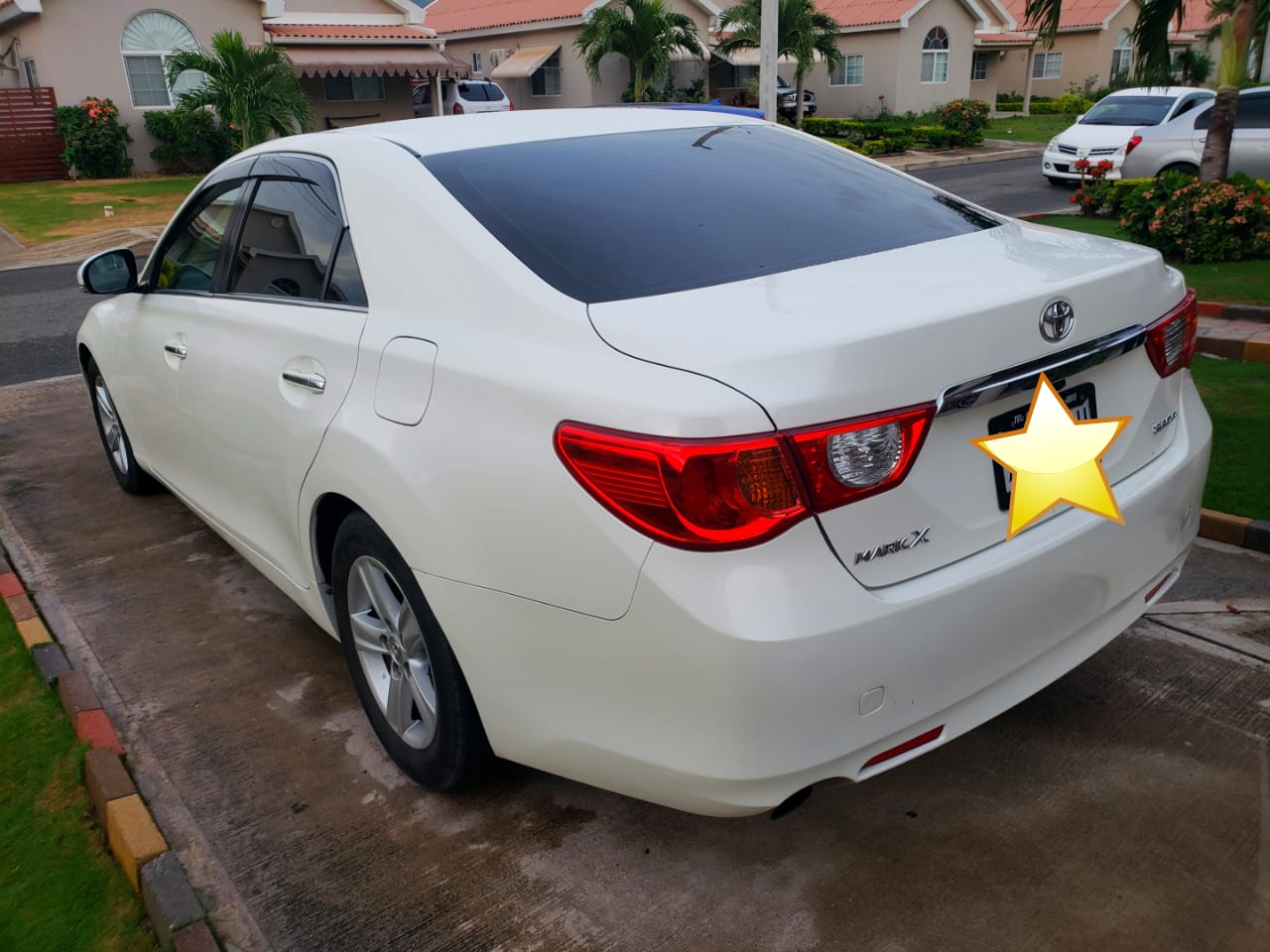 Toyota mark x 2011